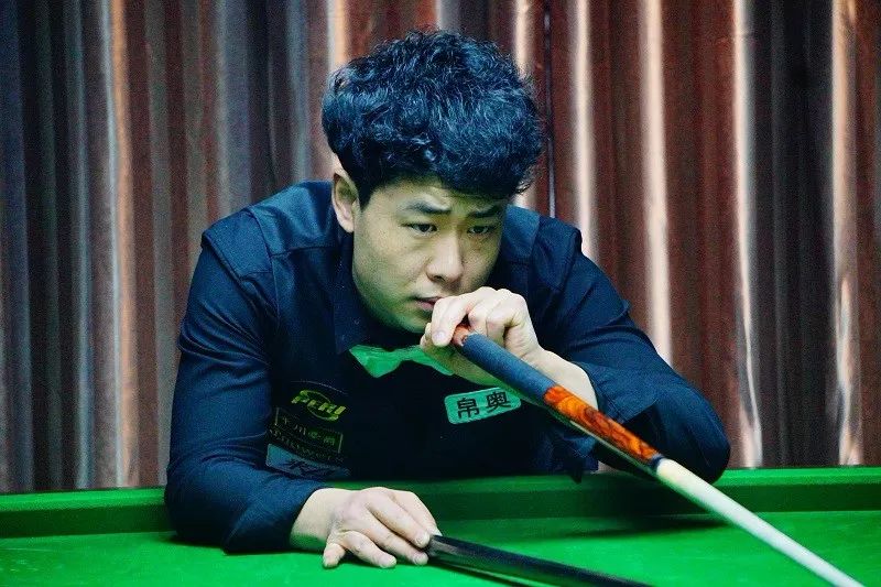 而乌迪内斯 而乌迪内斯