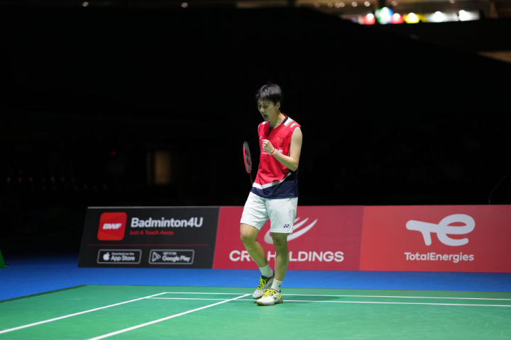 侧翼对抗的 侧翼对抗的